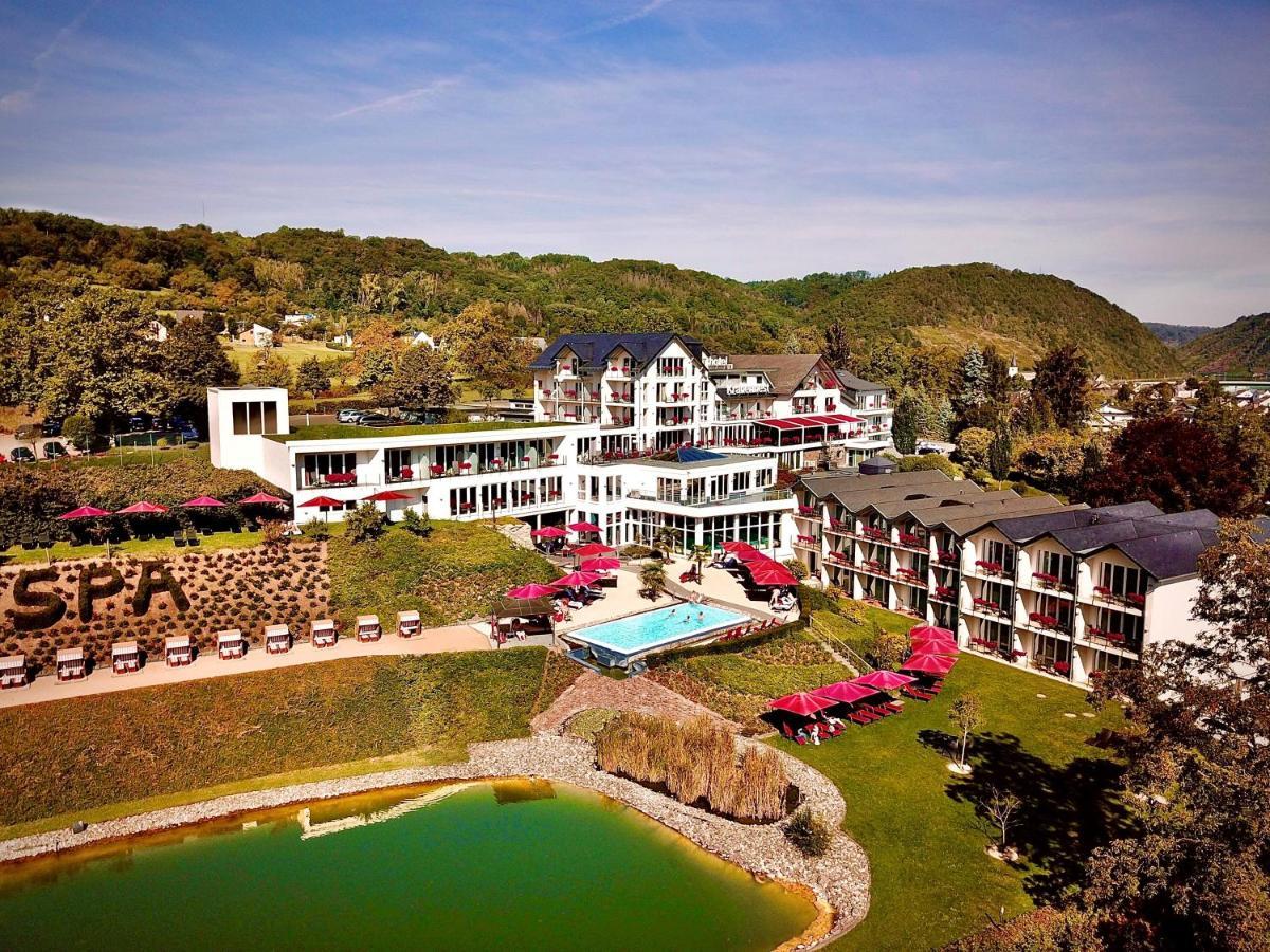 Moselstern Parkhotel Kraehennest Лёф Экстерьер фото